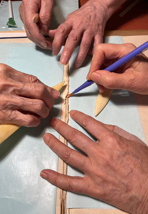 写真13 | ご依頼の本の修理作業記録 v.2 - 図書館資料保存ワークショップ | 活版印刷研究所