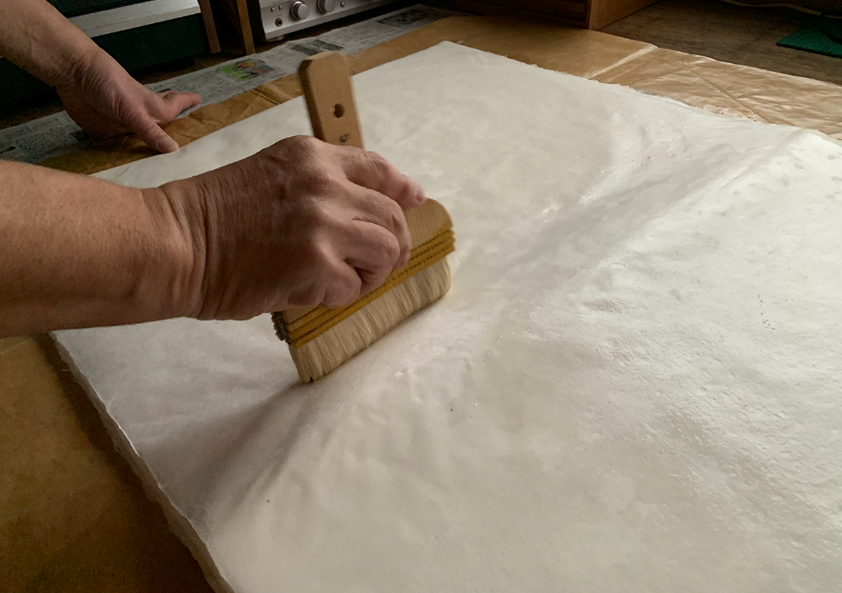 写真8 | 貴重な型紙で生み出される唯一無二の京染和紙 浅井長楽園 - 白須美紀 | 活版印刷研究所